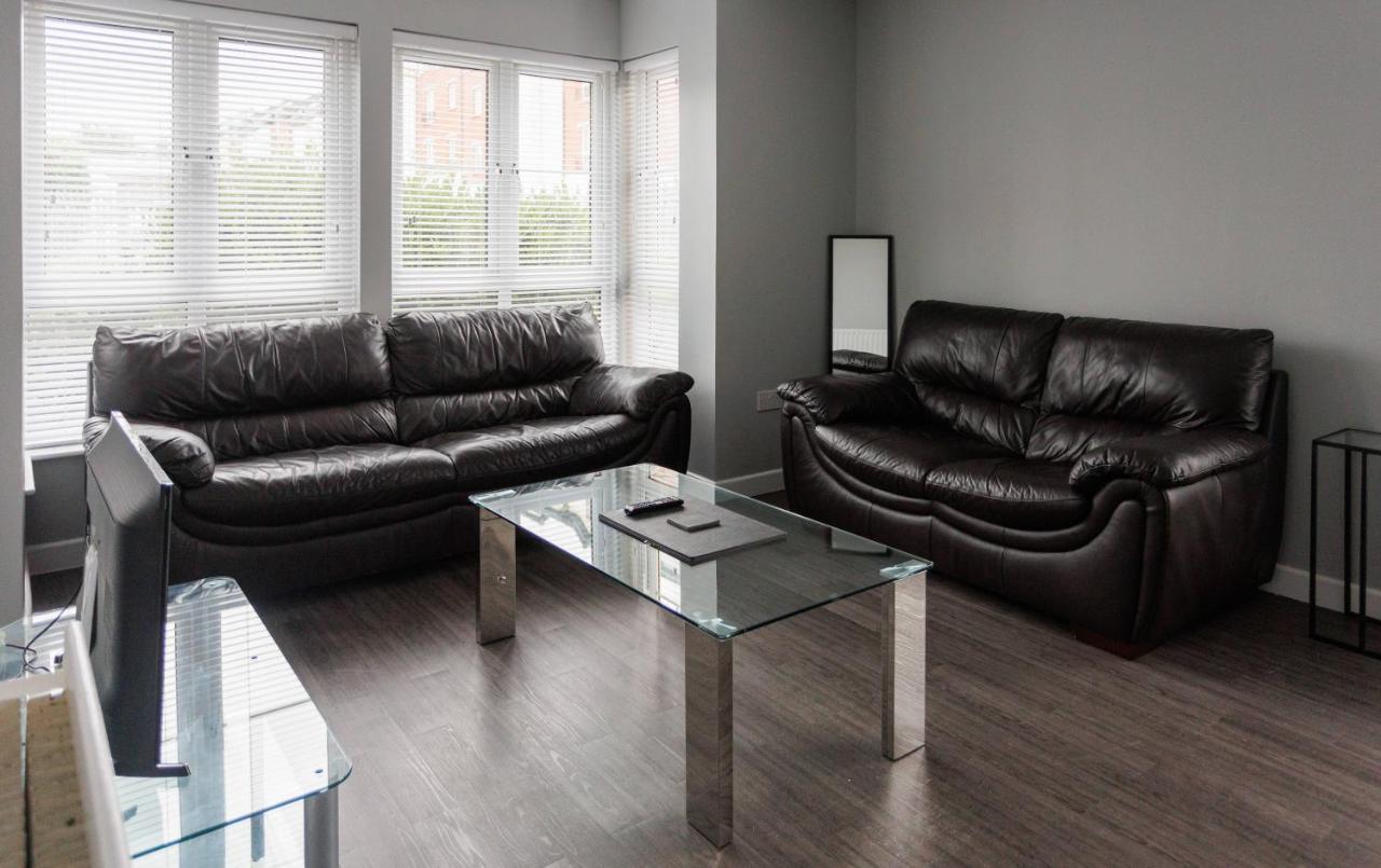 2 Bedroom Ground Floor Apartment Belfast Esterno foto